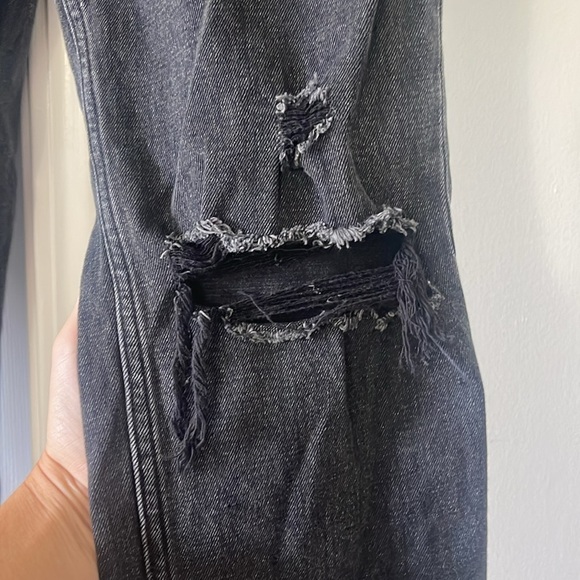 Abercrombie & Fitch Ultra High Rise Ankle Straight Jean Black Wash Size 26 - Picture 3 of 5